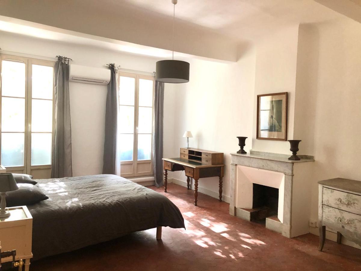 Appartamento Beau 3 pièces 83 m2 au coeur du centre historique d'Aix en Provence Aix-en-Provence Esterno foto